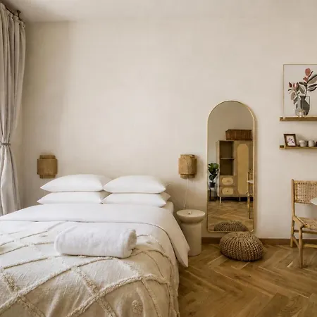 Night Poznanska Luxury Apartman *