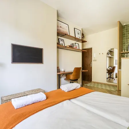Night Poznanska Luxury Apartamento *