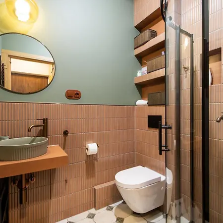 Night Poznanska Luxury Apartamento